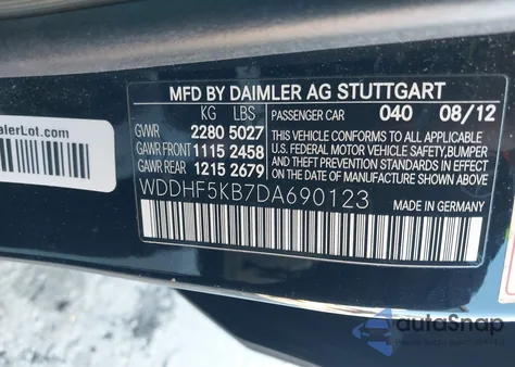 2013 Mercedes-Benz E 350 из США, поврежденный, VIN WDDHF5KB7DA690123